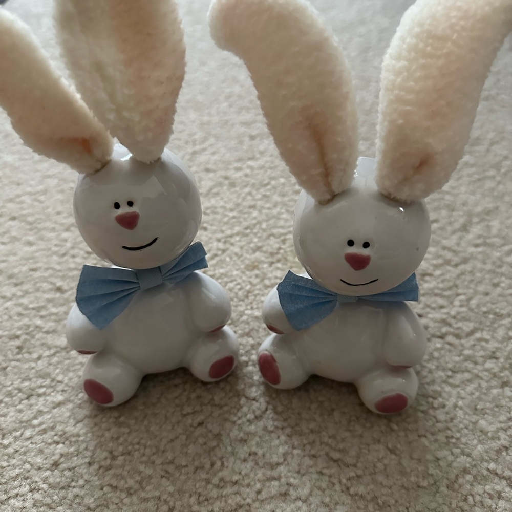 Easter Bunny Decor